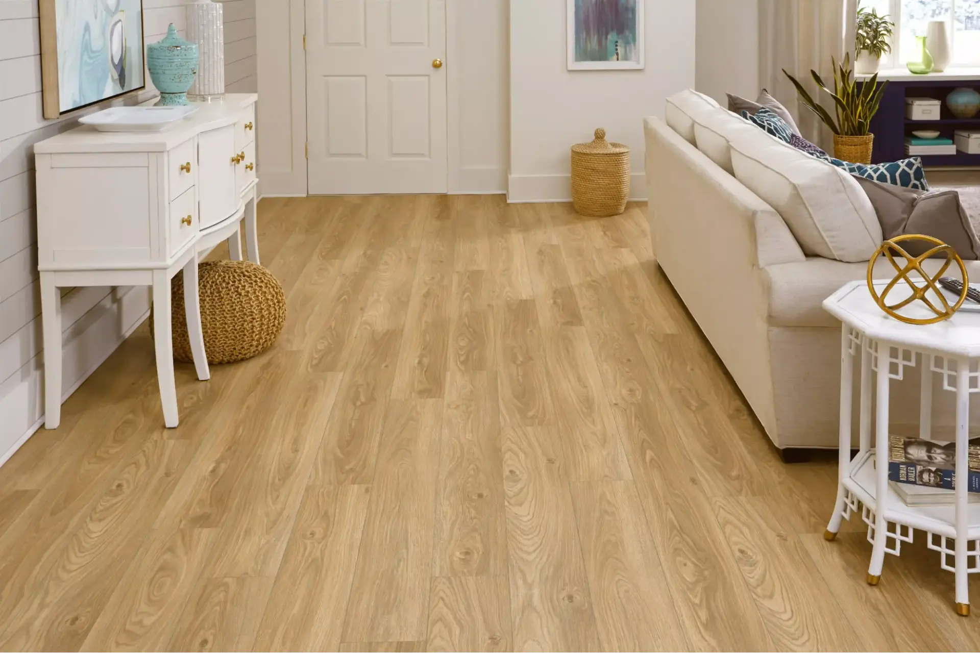 Luxury Vinyl Plank (Eco-friendly options)